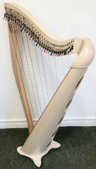 L&H Drake 34 Lever Harp: Maple - in Stock