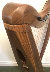Dusty Strings FH 34 Lever Harp in Walnut