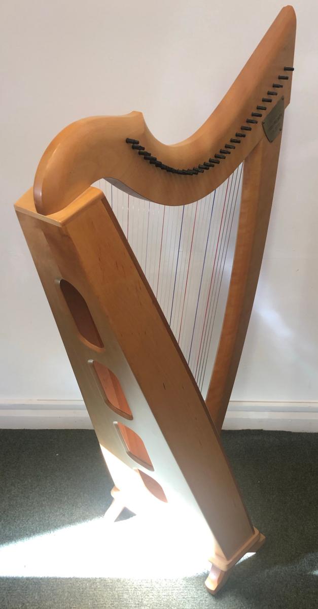 Triplett Sierra 30 Lever Harp (with Flight Case) Second Hand in Stock