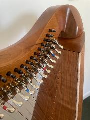 Dusty Strings FH 34 S Lever Harp: Cherry with Camac levers